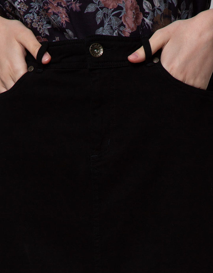 Expand Aunty Skirts