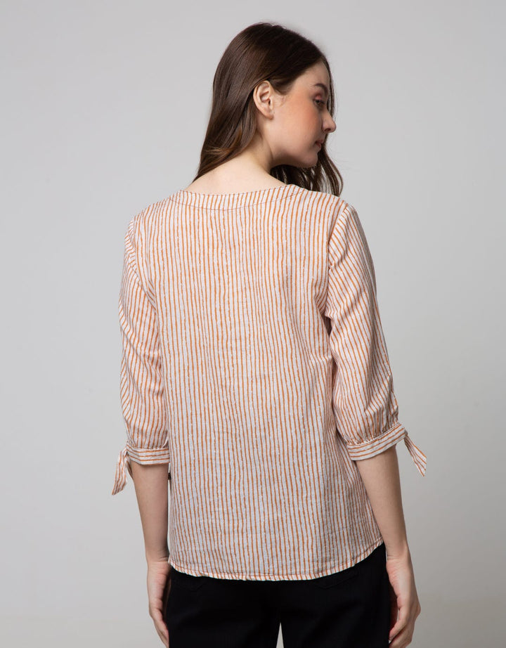 Expand Urenna Blouse