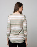 Expand Aracia T-Shirt