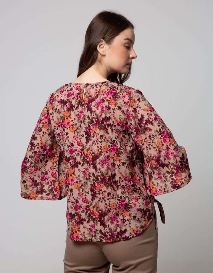 Expand Lennah Blouse