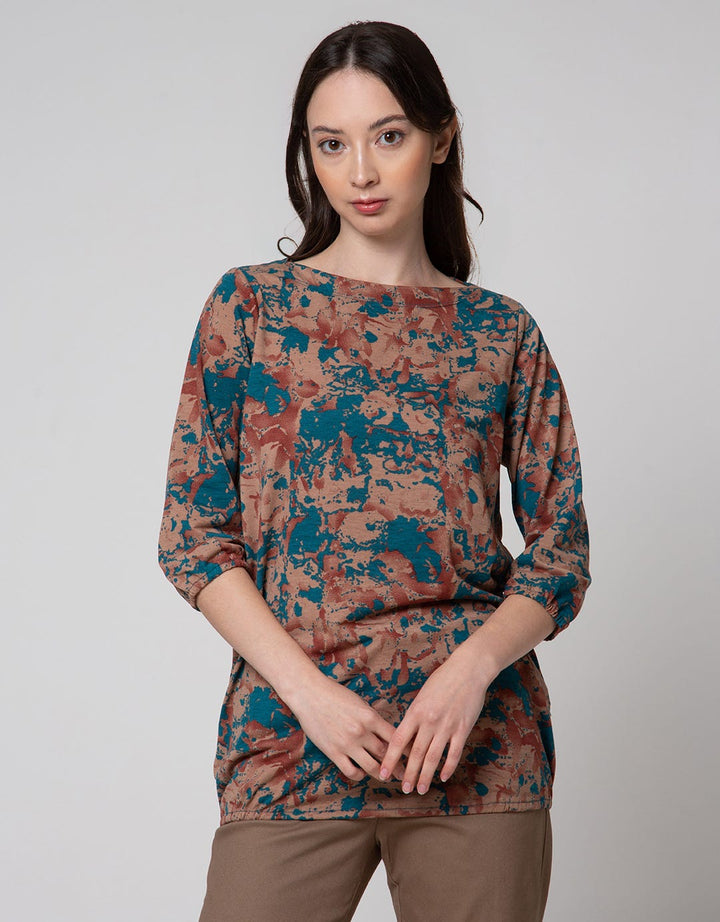 Expand Naila Zaara Blouse