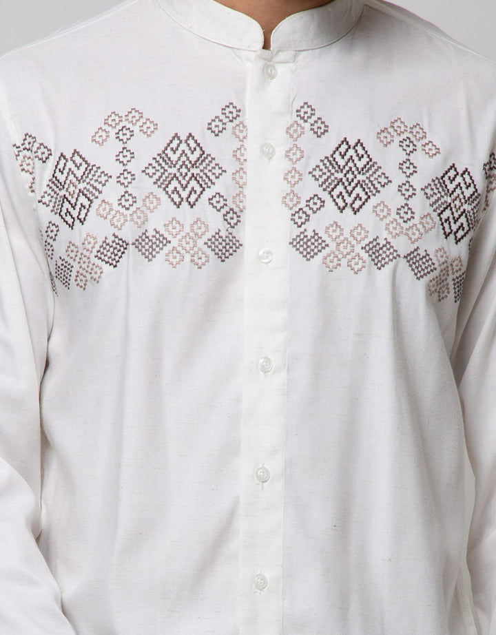 AL MUSTIKA Byron Bay