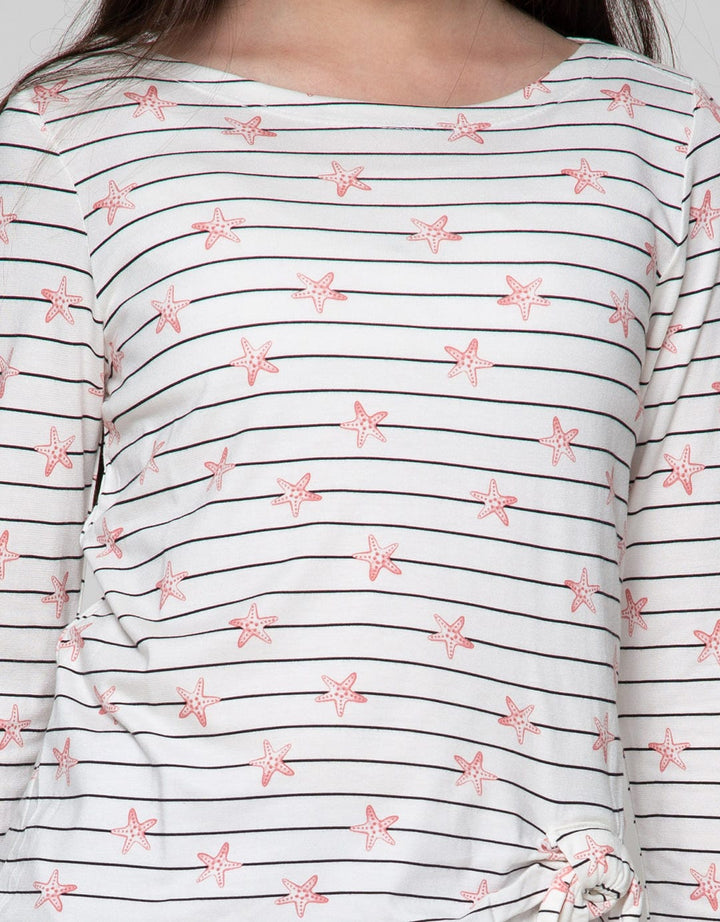 Exit Girls Clover T-