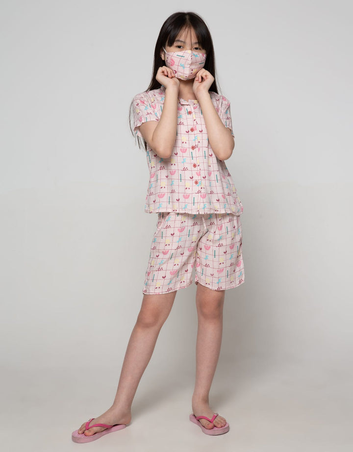 EXIT GIRL Numeric Pi