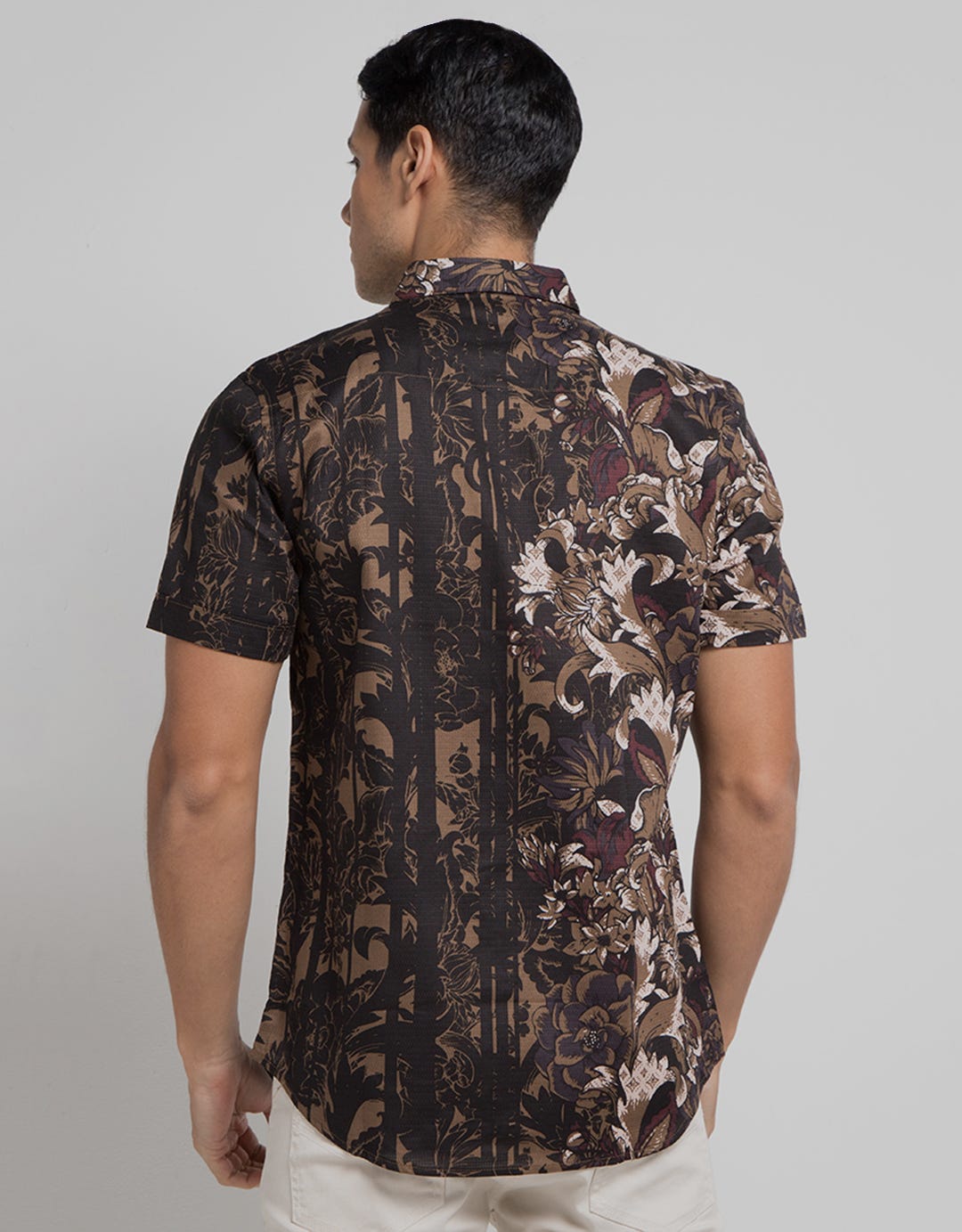 Moc Thornto Men's Short Sleeve Shirt