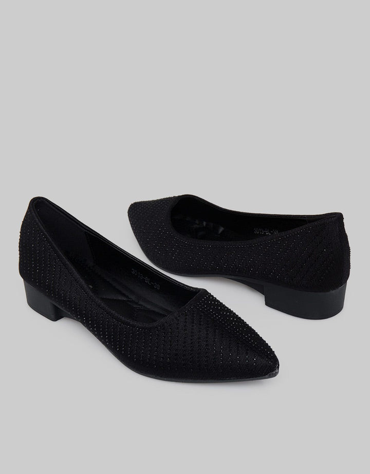 Laviola Pointy Beads Flat Shoes Wanita