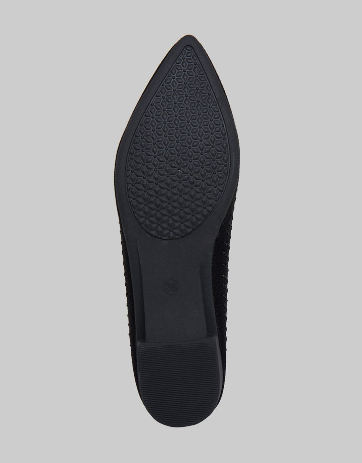 Laviola Pointy Beads Flat Shoes Wanita