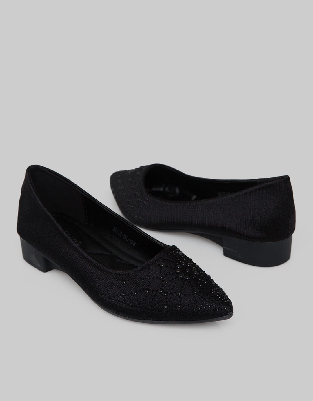 Laviola Pointy Lassy Sepatu Flat Wanita