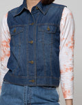Geela Sleveless Light Denim Jacket