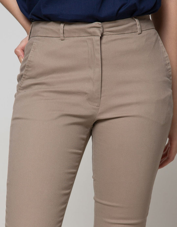 Geela Slim Fit Pants