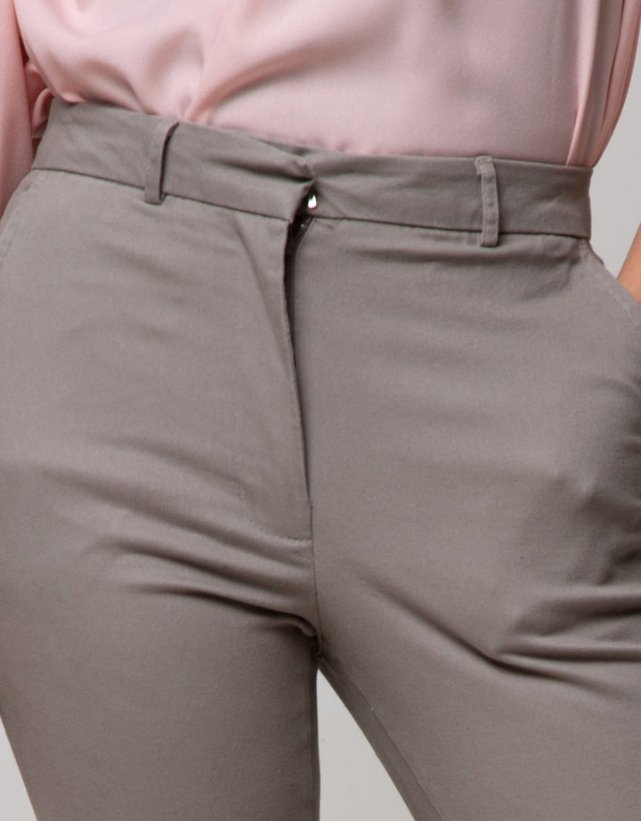 Geela Slim Fit Pant