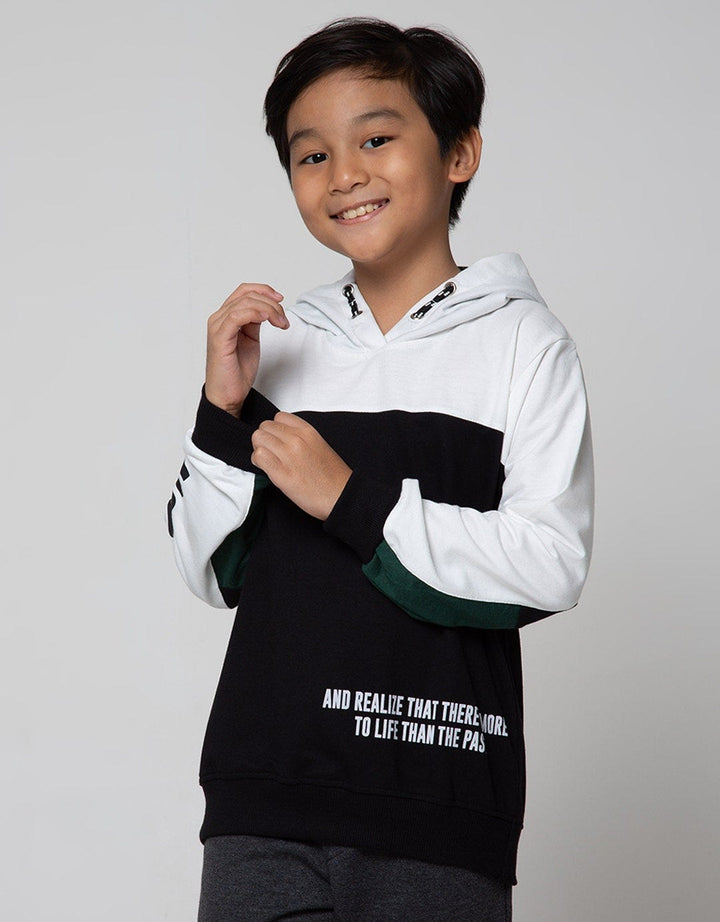Nevada Sweater Hoody C&S Just Look Up
