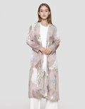 Eprise Yasmine Teresia Outer Wanita