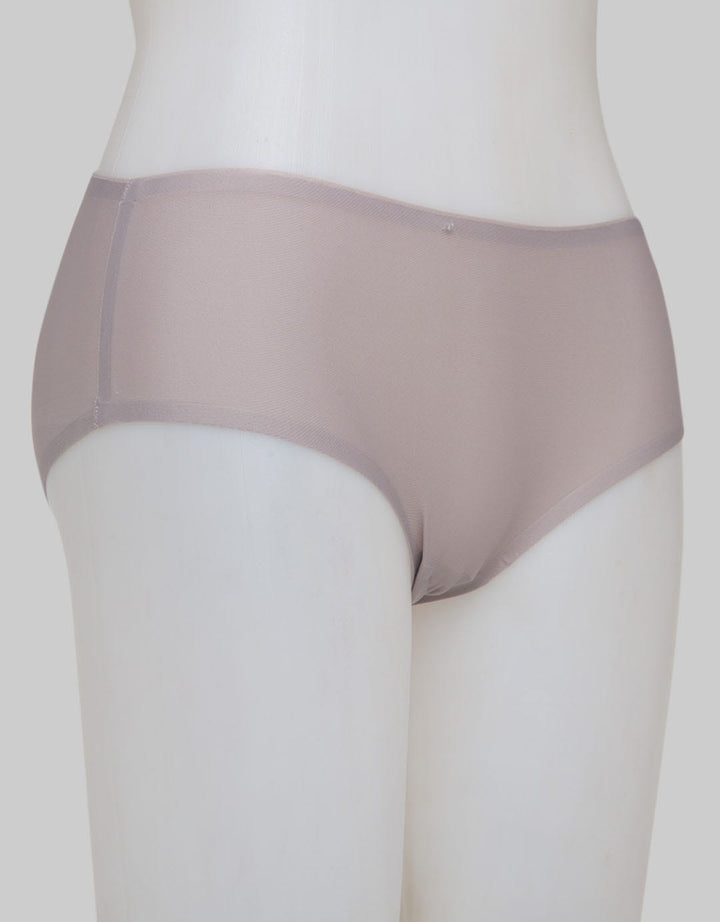 Pierre Cardin Velvety Skin