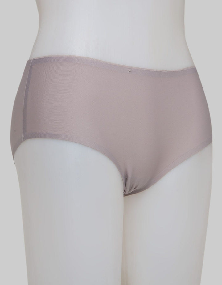 Pierre Cardin Velvety Skin