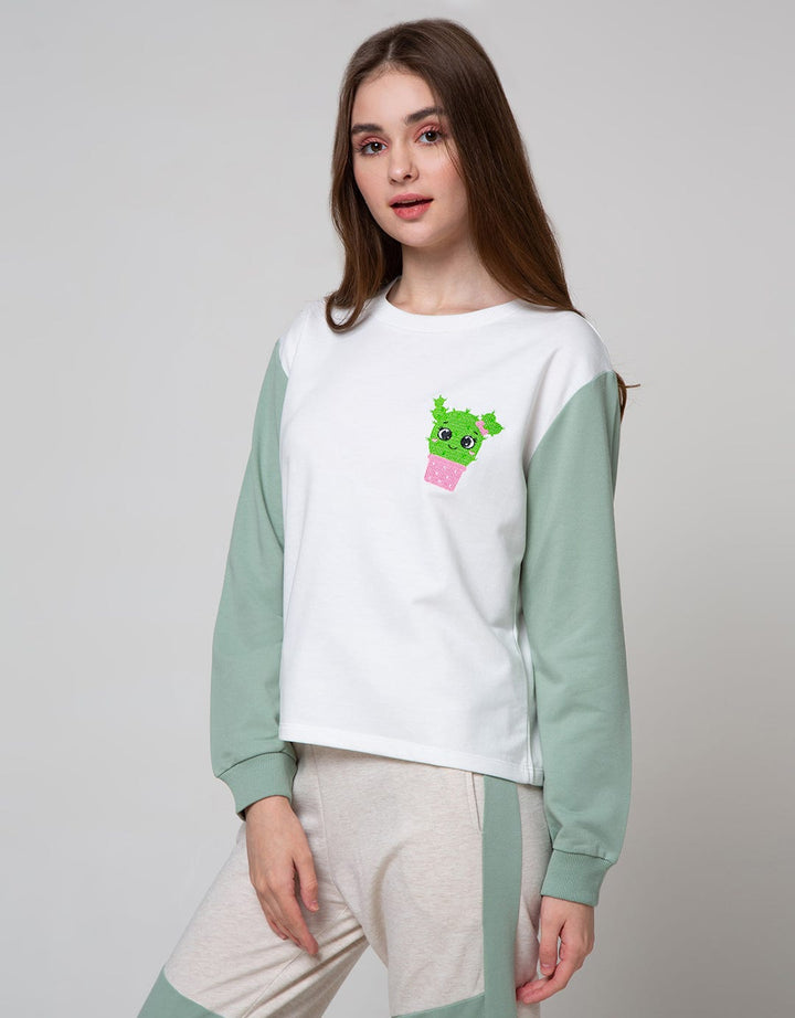Nevada Sweatshirt Cute Cactus