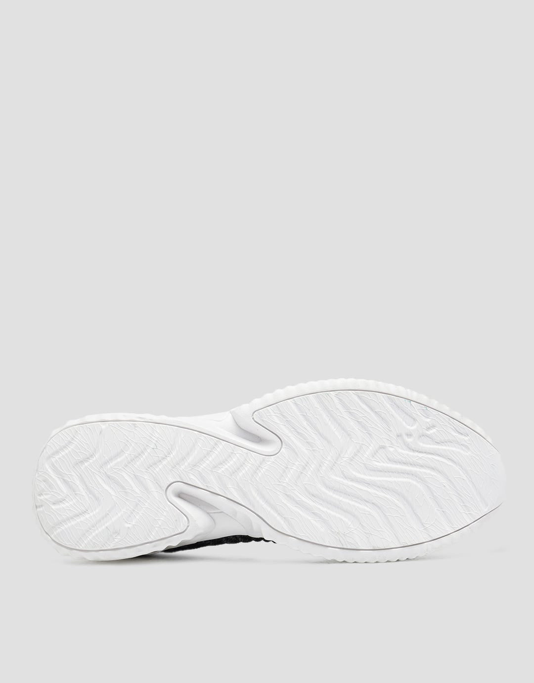 Yongki Komaladi Casual Sporty Look Men's Shoes