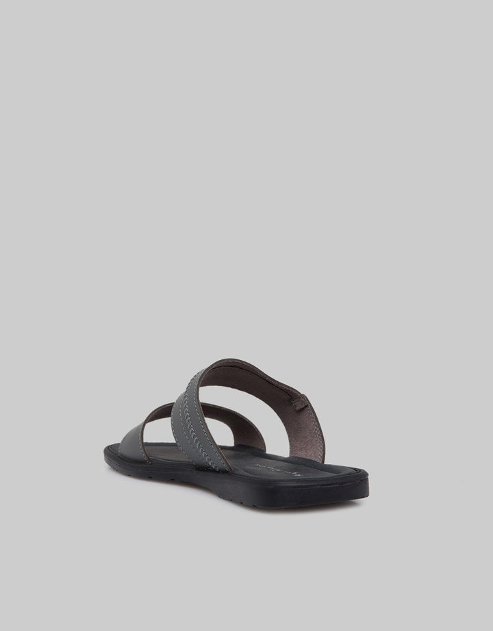Yongki Komaladi Sandals Open Toe