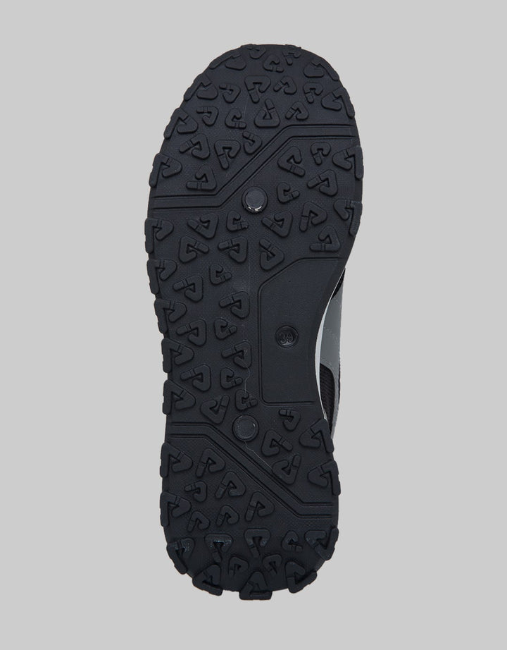 Yongki Komaladi Sneakers Sjm2-05