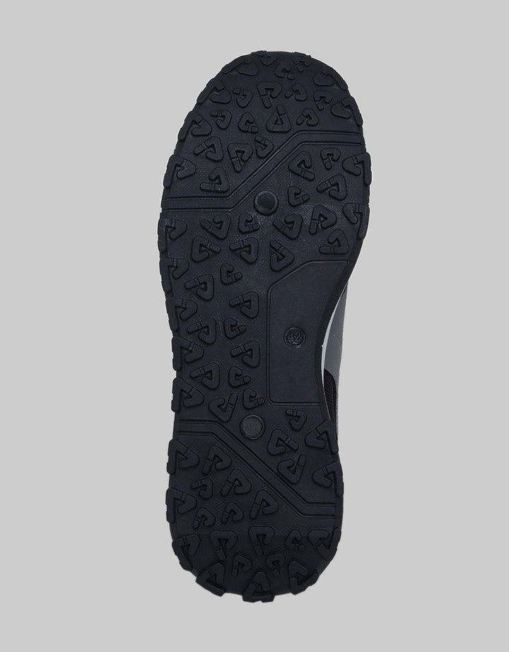 Yongki Komaladi Sneakers Shoelace Men