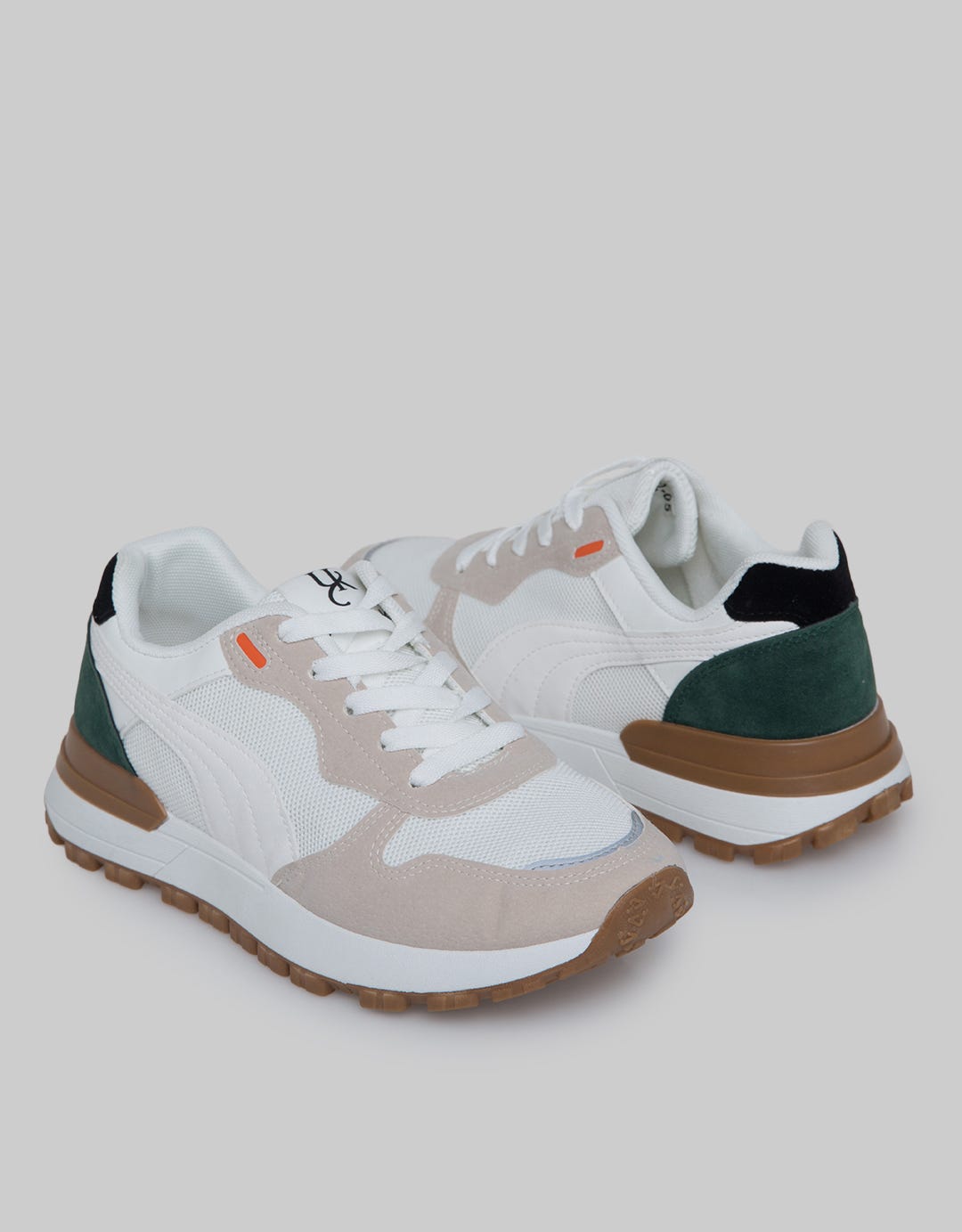 Yongki Komaladi Tom Sneakers Pria