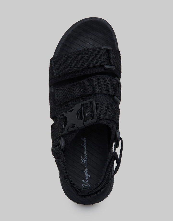 Yongki Komaladi Outdoor Sandal Pria