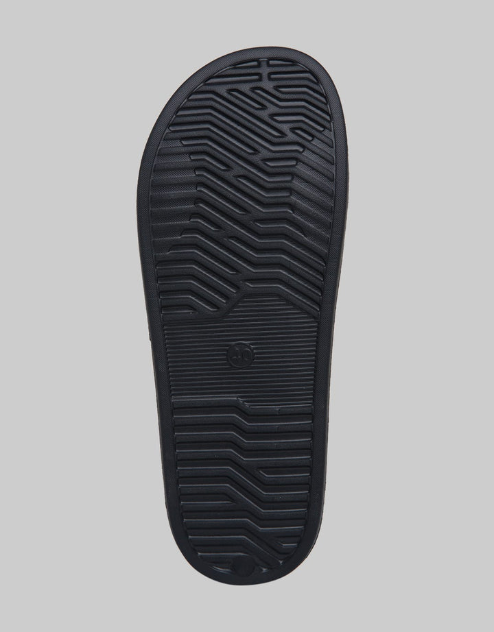 Yongki Komaladi Sandals Full Print