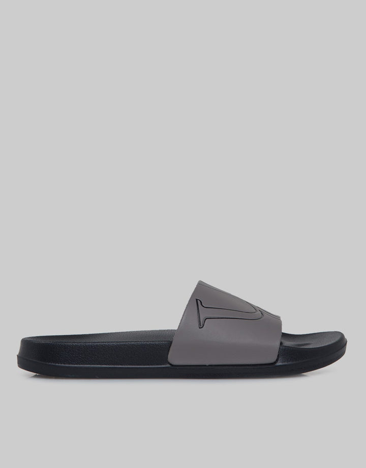 Yongki Komaladi Sandals Print Logo