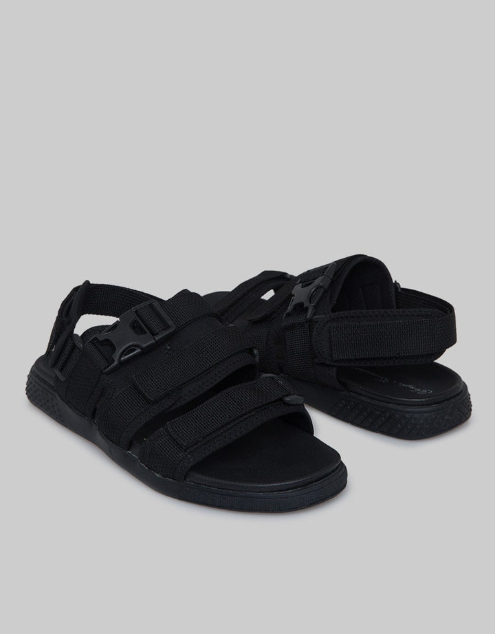 Yongki Komaladi Sandals Buckle Vb409-21
