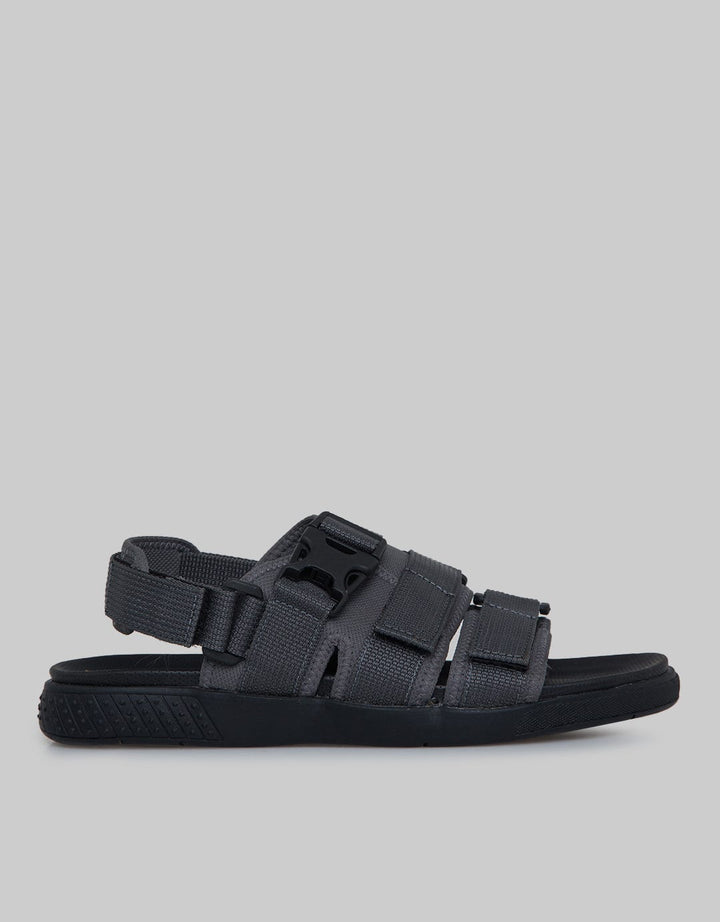 Yongki Komaladi Outdoor Men's Sandals