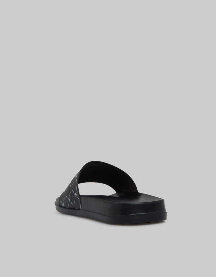 Yongki Komaladi Big Strap Sandal Pria