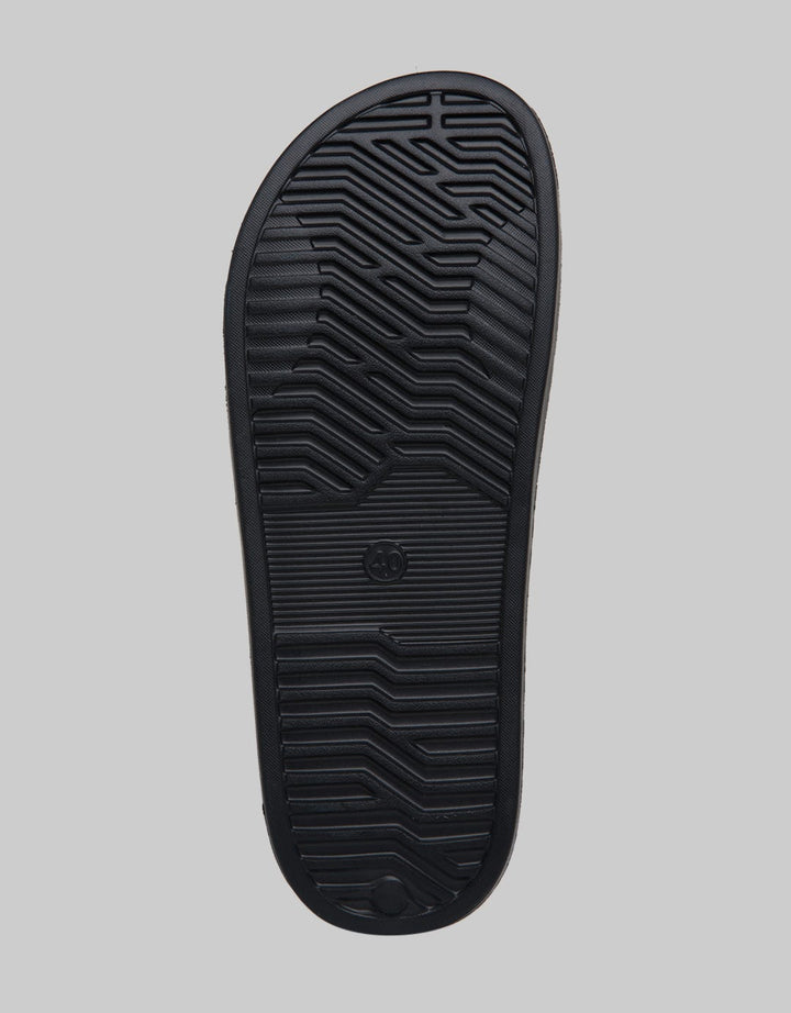 Yongki Komaladi Big Strap Sandal Pria