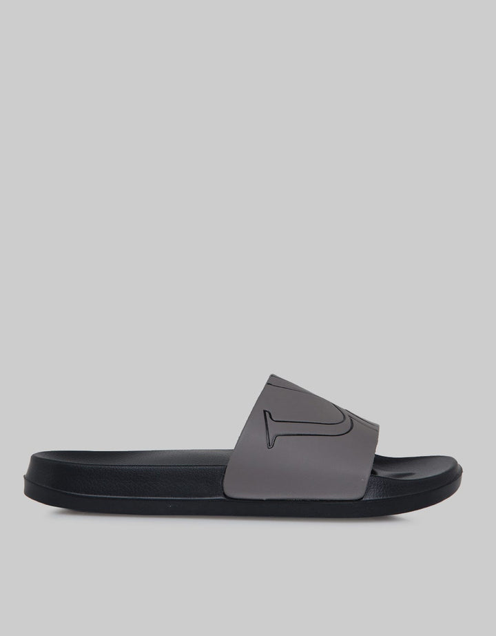 Yongki Komaladi Sandals Big Strap