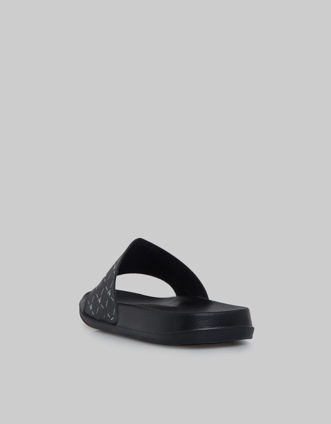 Yongki Komaladi Sandals Big Strap