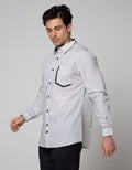 Johnwin Kemeja Pocket Stripe Casual
