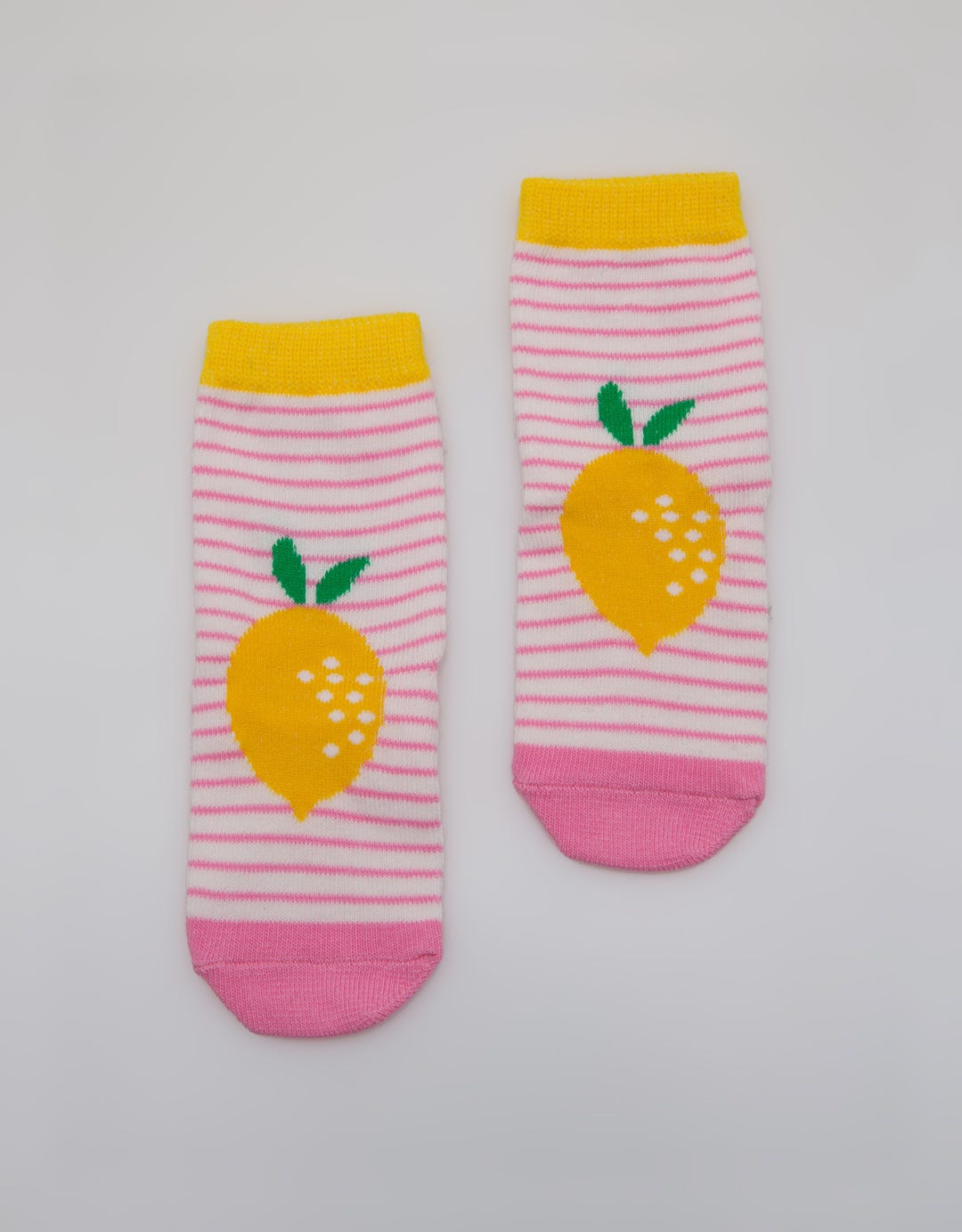 SOCKS KK GIRLS STRIP