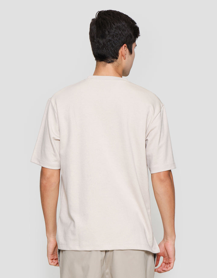 Suko V Neck Kaos Lengan Pendek Pria