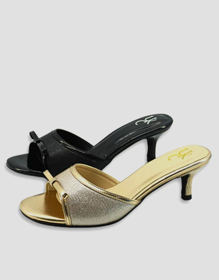 Yongki Komaladi Weekend Ribbon Sandal Heels Wanita