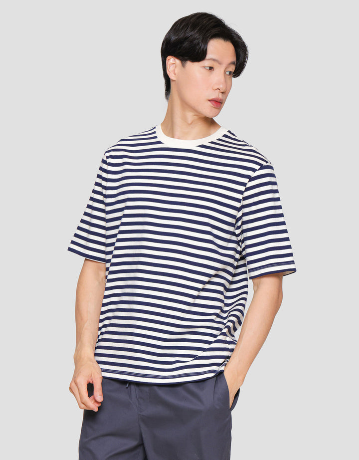 Suko Oversized Ss Striped Tee Print Kerah Bulat Kaos Lengan Pendek Pria