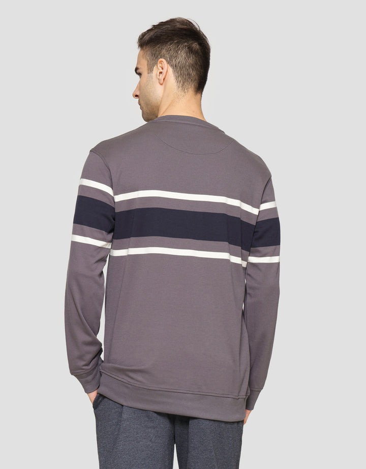 Cole Stripes Sweater Pria