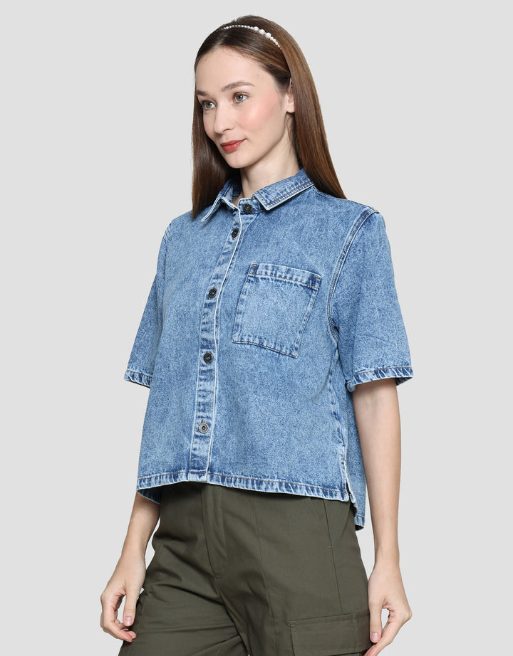 Nevada With Pocket Kemeja Denim Lengan Pendek Wanita
