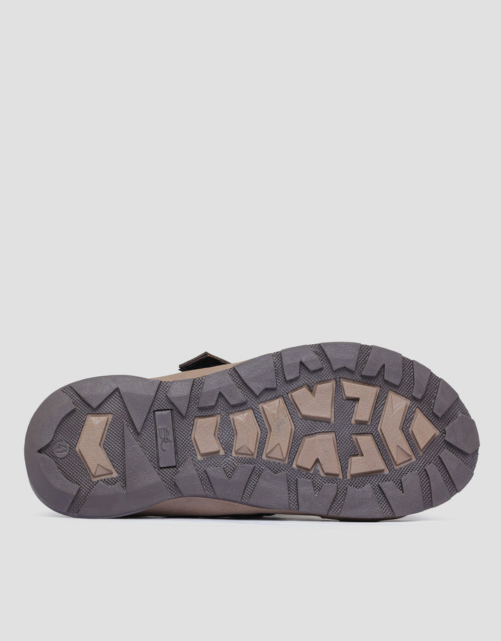 Yongki Komaladi Double Strap Sandal Pria