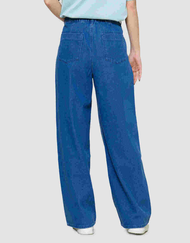 Suko Lipit Drapey Celana Panjang Jeans Wanita