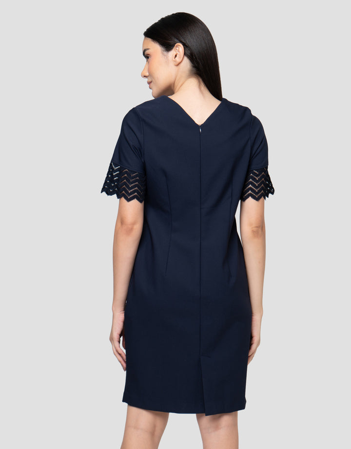 Cardinal Femme Lengan Pendek Dress Wanita