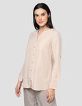Cardinal Femme Full Button V-Neck Kemeja Wanita