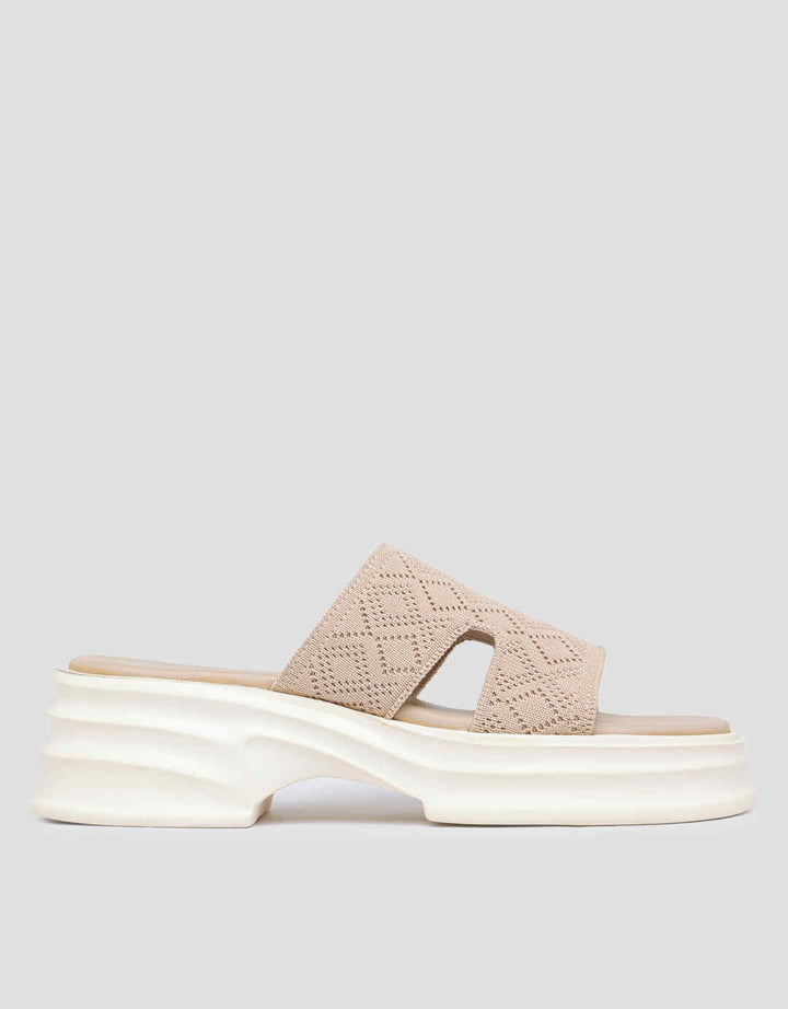 Yongki Komaladi ATN4003 Sandal Wanita