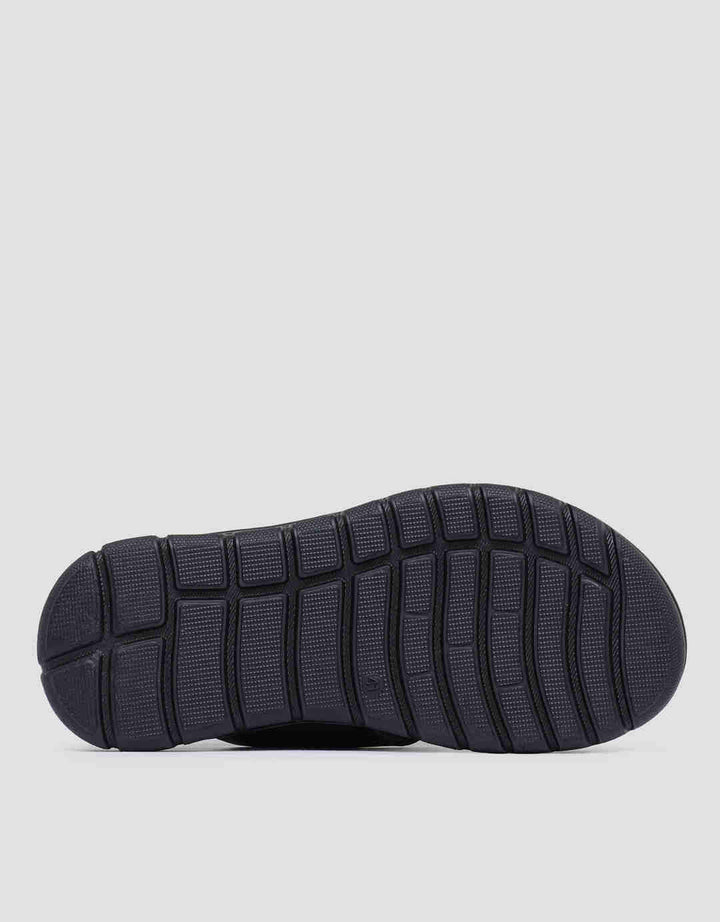Yongki Komaladi Buckle Sandal Slipper Pria