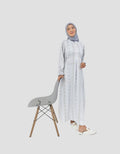 Geela Vahira Modest Desain Gaun untuk Wanita