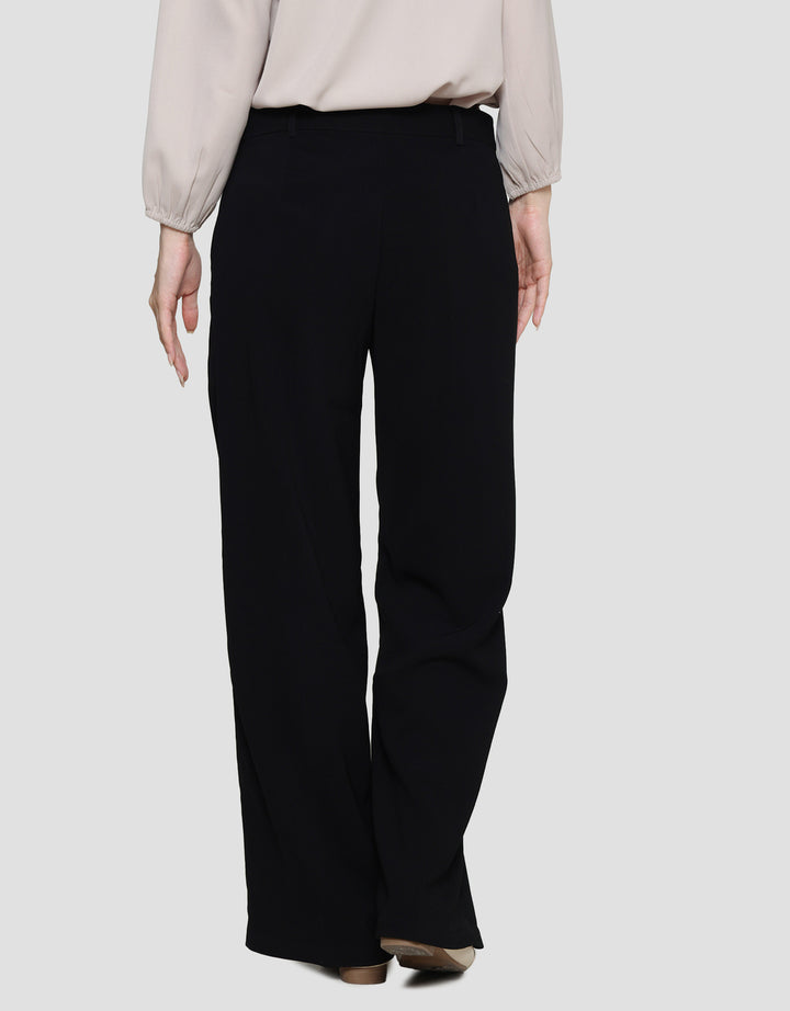 CONNEXION STRAIGHT TRICOTINE NEW FIT CELANA PANJANG WANITA