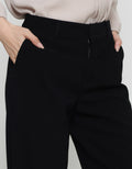 CONNEXION STRAIGHT TRICOTINE NEW FIT CELANA PANJANG WANITA